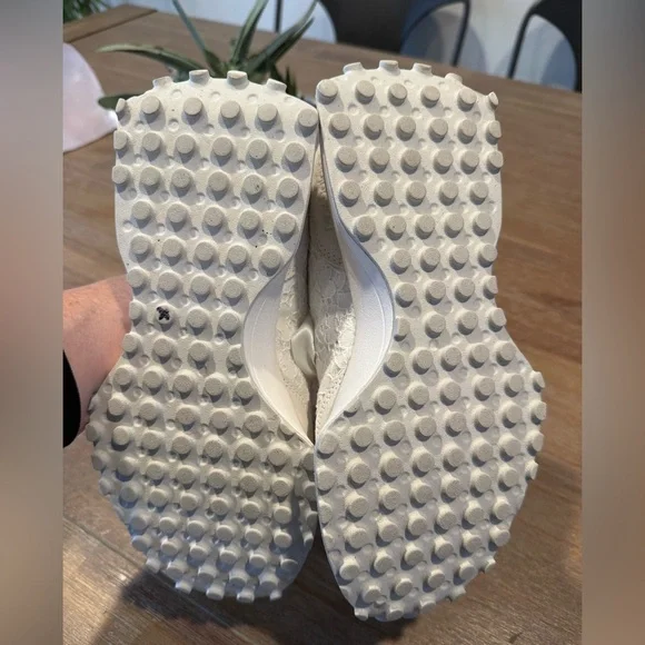 RARE New Balance 327 White Lace Sneakers - Picture 6 of 6